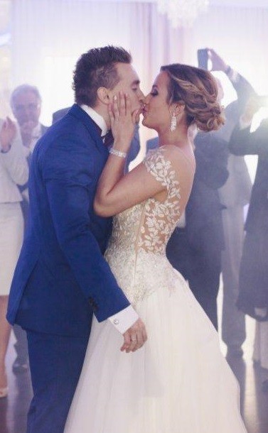 Sprzedam suknie ślubną + welon