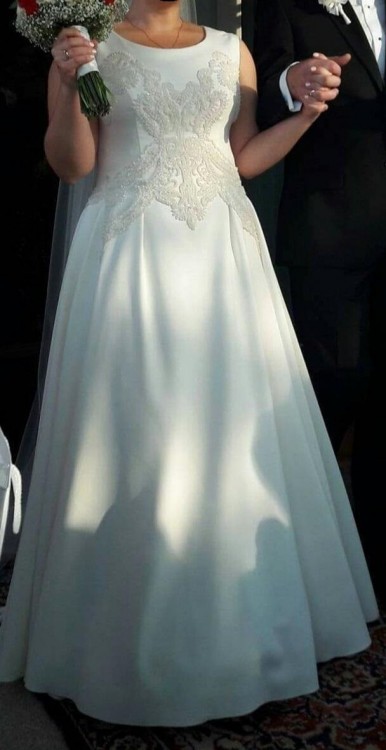 Wyjątkowa suknia ślubna Oksana Mukha May 2017