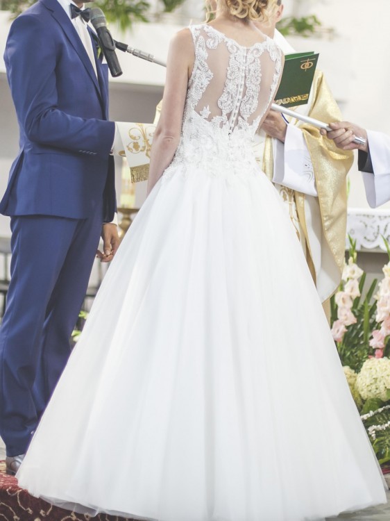 Suknie ślubna śmietankowa 34