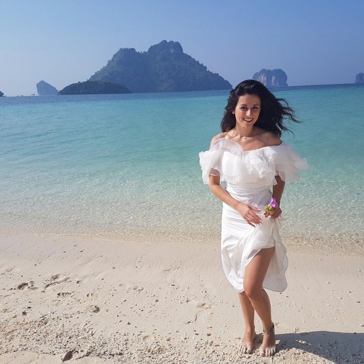 Piękna suknia na wesele/ poprawiny