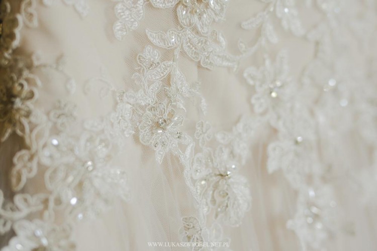 Suknia ślubna MS Moda Lavinia rozmiar 36/38 + długi welon