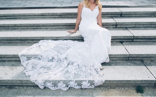 Sukienka Slubna z kolekcji Casablanca 1975