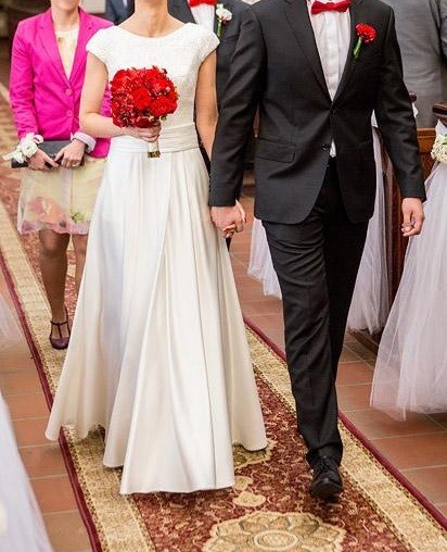 Nowoczesna suknia ślubna Fulara&Żywczyk rozm.xs