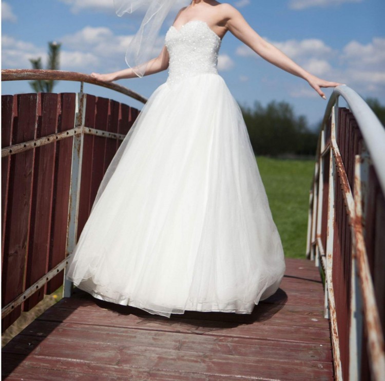 Sprzedam suknie ślubna gratis krotka sukienka