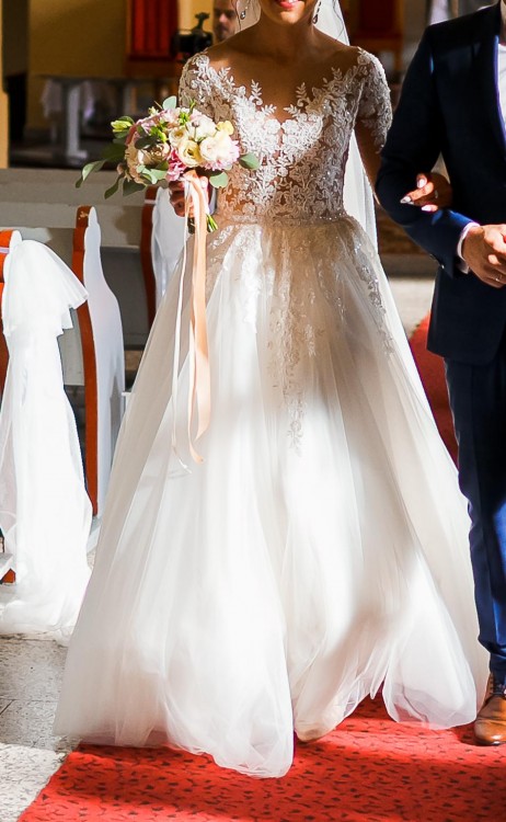 NOWA ekskluzywna suknia ślubna tren 34/36/38 ivory