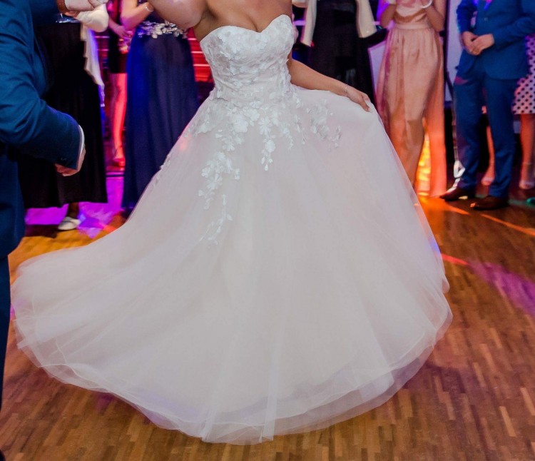 Suknia ślubna pudrowy róż księżniczka