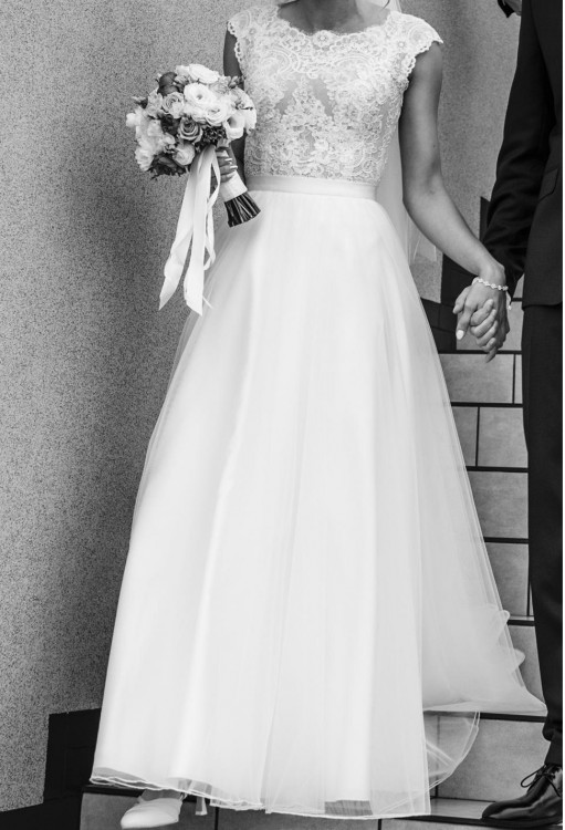 Suknia ślubna A Julia Rosa Stan idealny