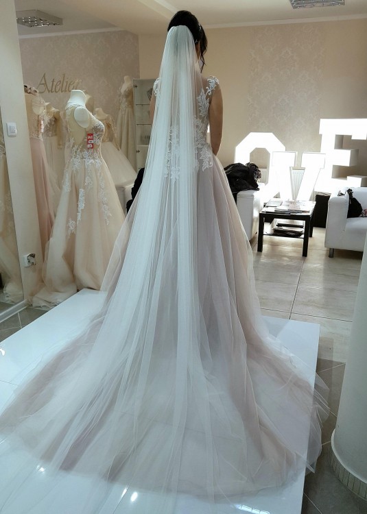 Suknia ślubna r. 36 / 38