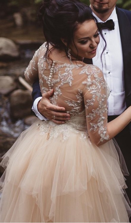 Suknia ślubna Enzoani BT17-06 rozm małe 40 Ivory\Blush