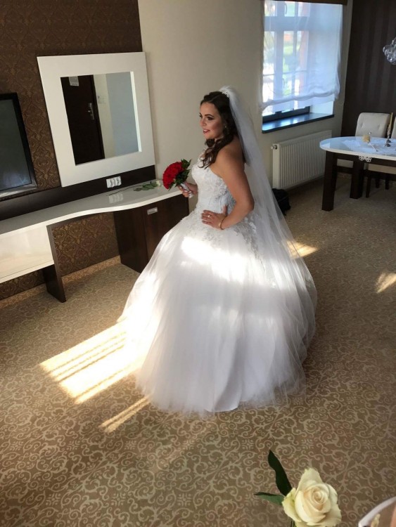 Krolewska Suknia Slubna