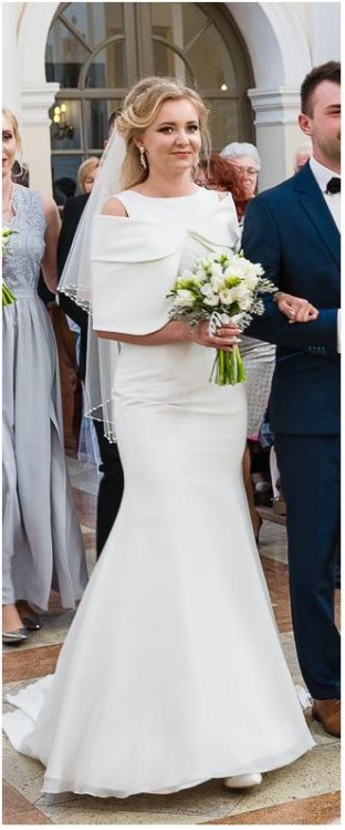 elegancka suknia ślubna 36/38 + etola + dodatki