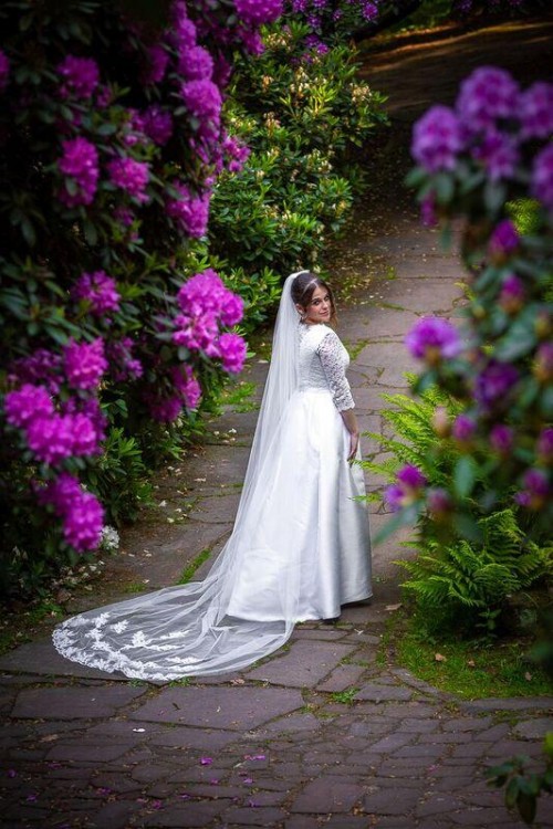 Suknia ślubna mikado perłowa