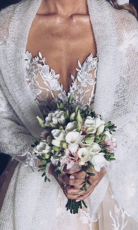 Suknia śkubna Azalia MillaNova