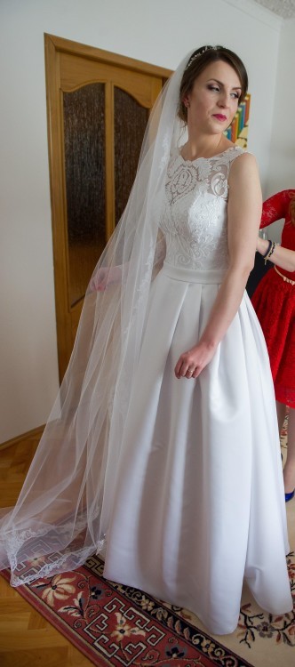 Suknia ślubna z kieszeniami Gabana