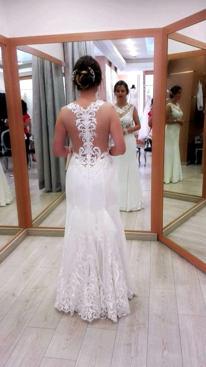 Piękna suknia ślubna z kolekcji ANNAIS BRIDAL model SHEILA