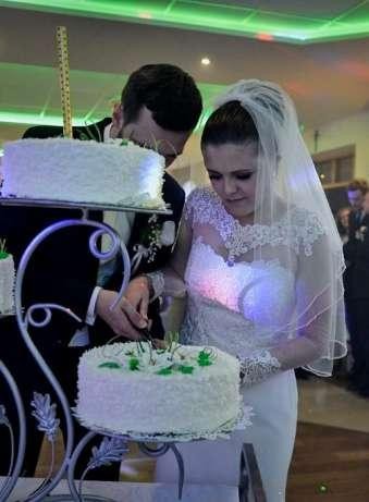 Suknia ślubna z długimi rękawami ! Tanio !