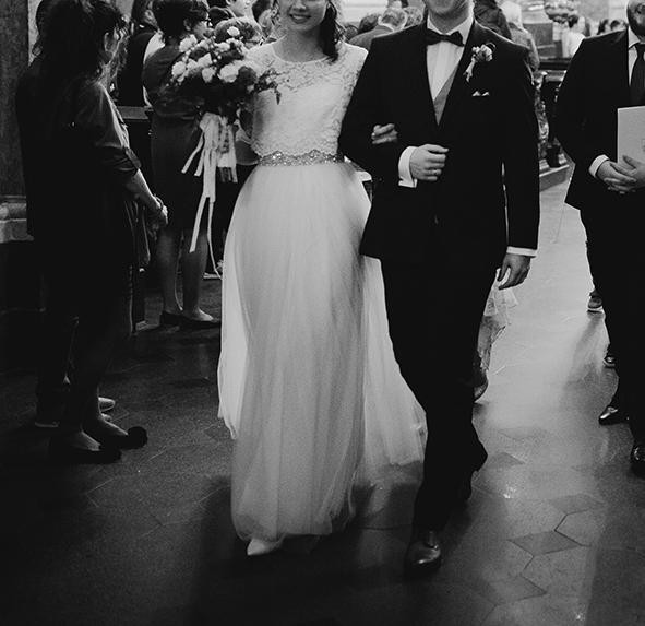 Zwiewna suknia ślubna 36, styl boho, Plus pasek i narzutka