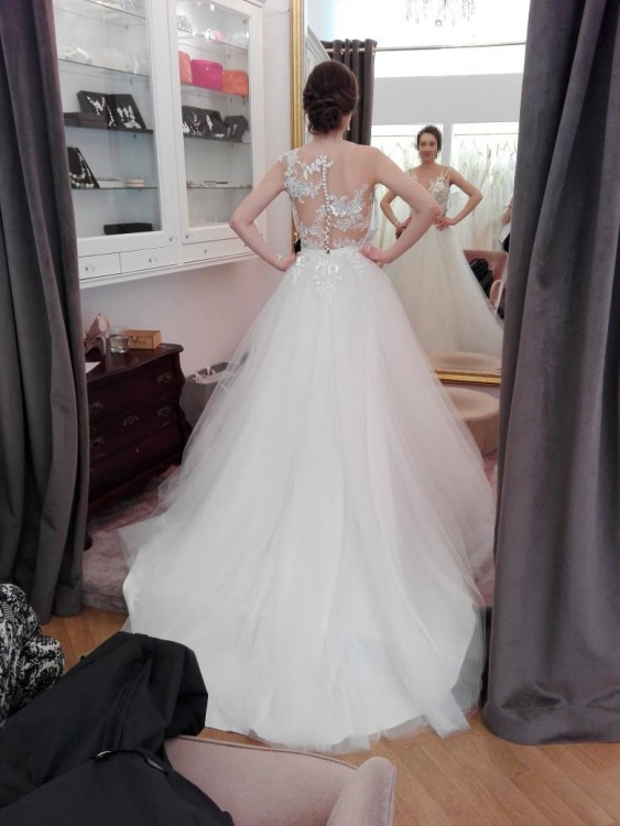 Niepowtarzalna suknia ślubna z salonu Kraków