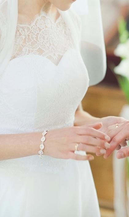 Piękna delikatna suknia ślubna - r.38