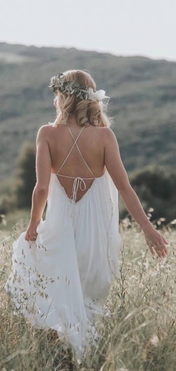 suknia ślubna od Agaty Wojtkiewicz, rozmiar 36 S/M