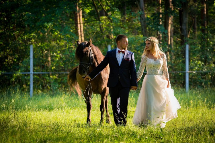 Suknia ślubna 34/36 Studio mody "Pilar"