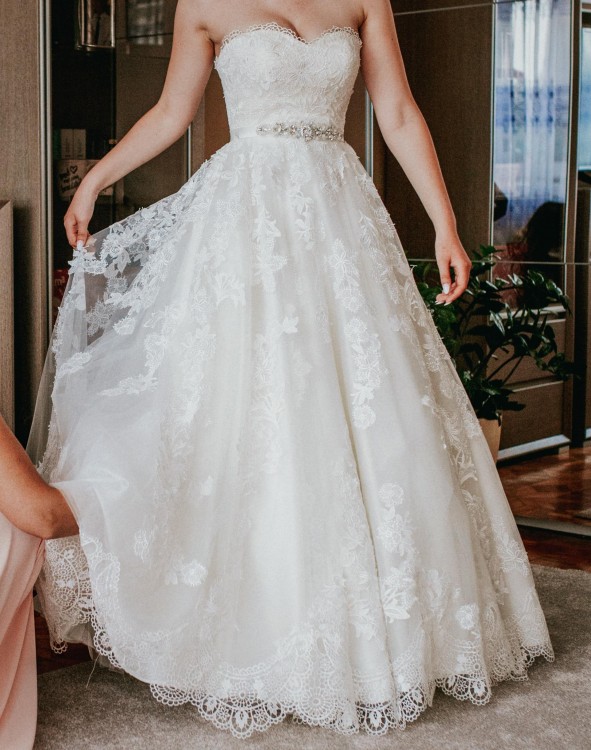 Suknia ślubna Alisa 36