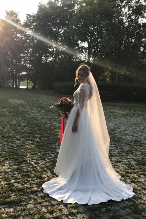 Piękna suknia ślubna 34/36