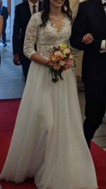 Suknia ślubna r. 36/38