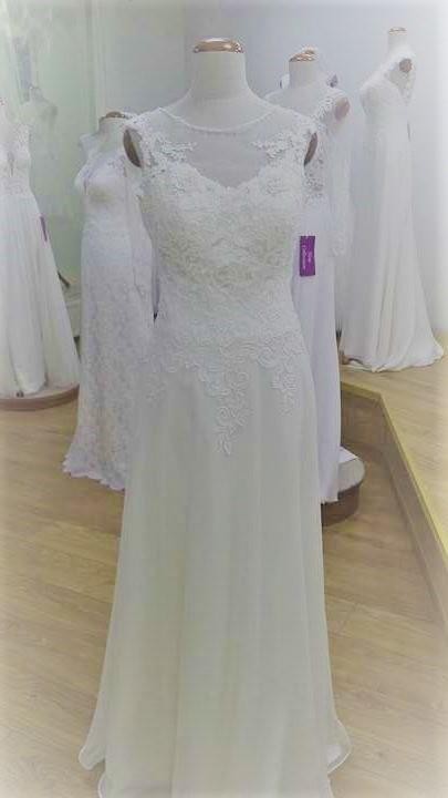 Przepiękna koronkowa suknia ślubna z salonu Classa