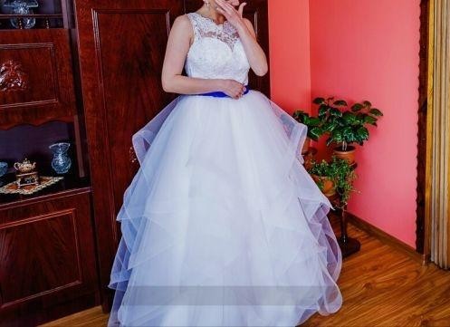 Przepiękna suknia ślubna