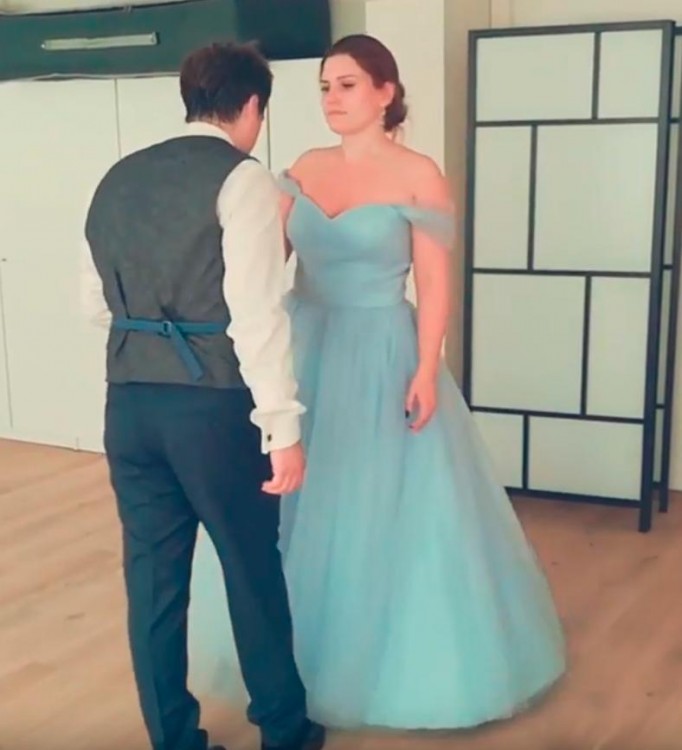 Piękna Błękitna Suknia 40 42 44