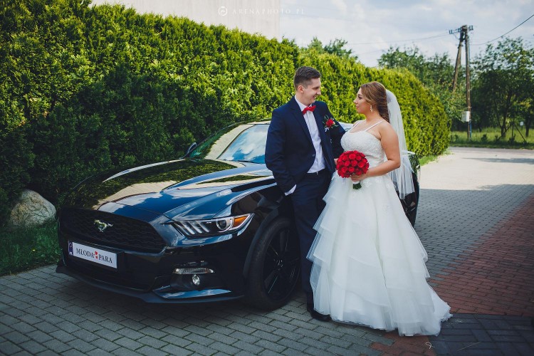 suknia ślubna plus dodatki