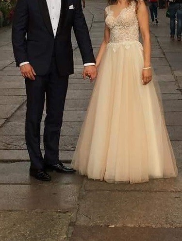 Brzoskwiniowa suknia ślubna Hadassa Trinity rozmiar 36