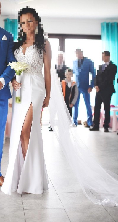 Na sprzedaż elegancka i sexowna – przepiękna suknia ślubna!