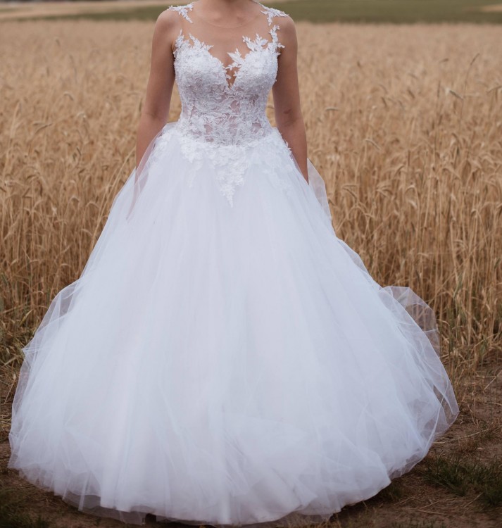 Sprzedam suknię ślubną