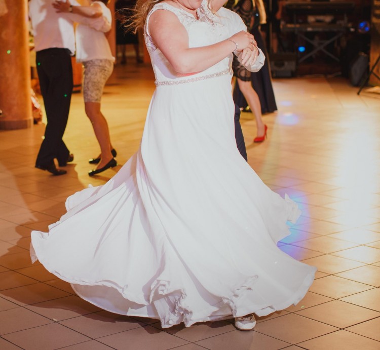 Wygodna suknia ślubna