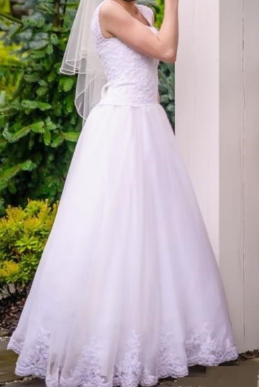 suknia ślubna typu księżniczka