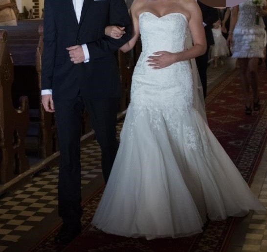 Suknia ślubna typu rybka. Różne. 38/40.