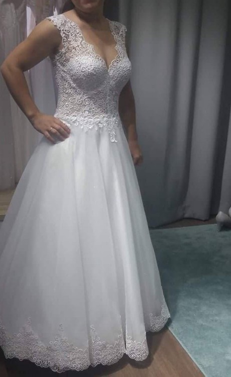 sprzedam suknie ślubną