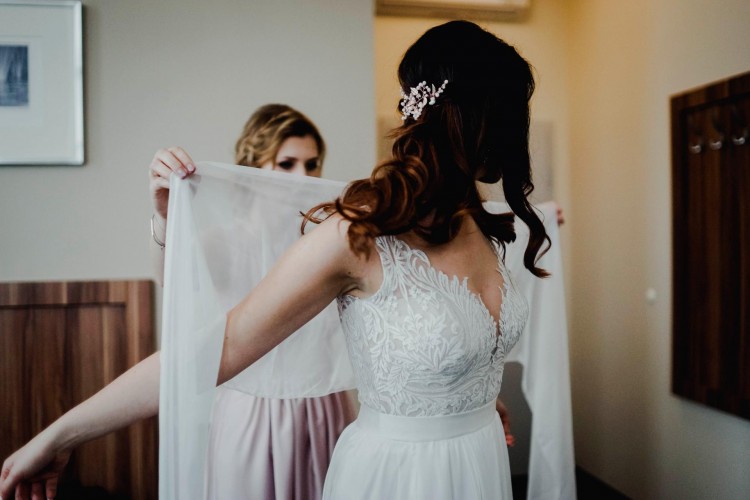 Suknia Ślubna - koronka + muślin