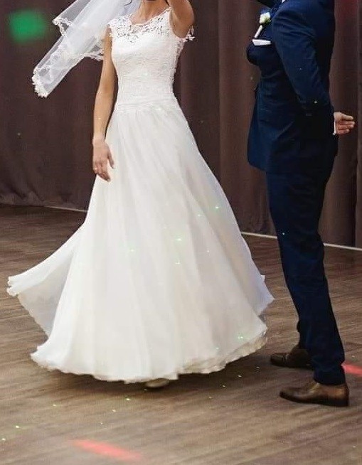 SUKNIA ŚLUBNA Prive