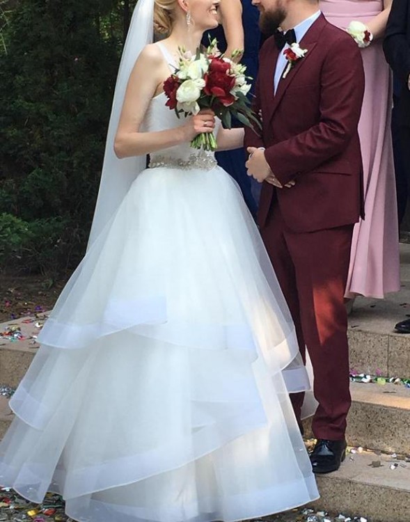 Piękna Suknia Ariamo Bravia - Falbany!!!