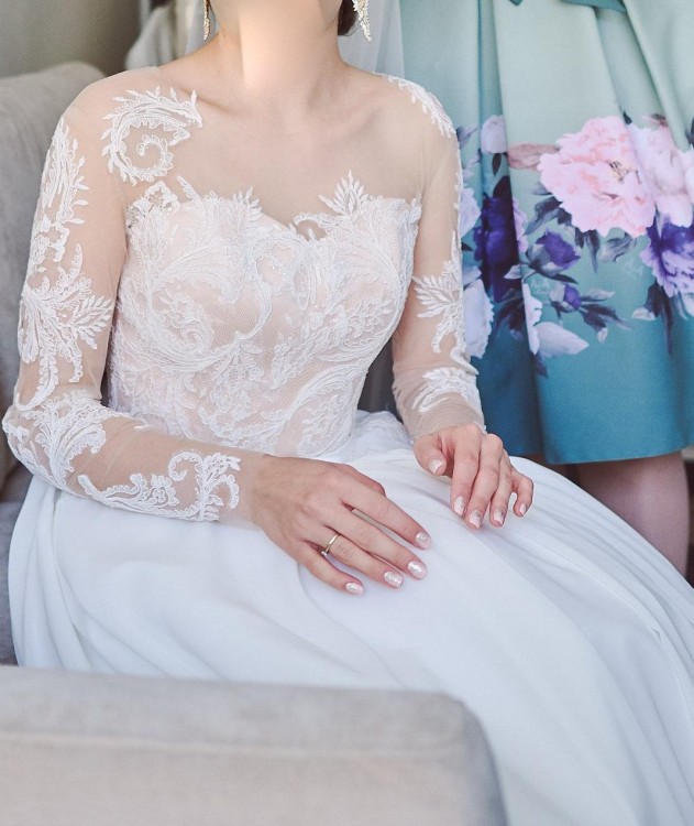 Suknia z salonu r.34-36 kolekcja 2018 Papa Micheal