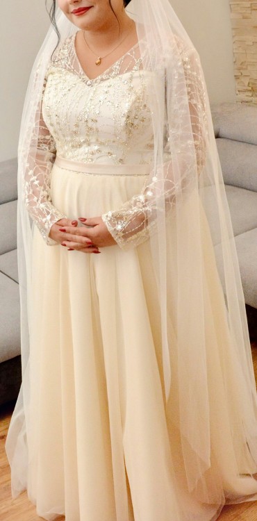 Suknia Ślubna CREM / ZŁOTA