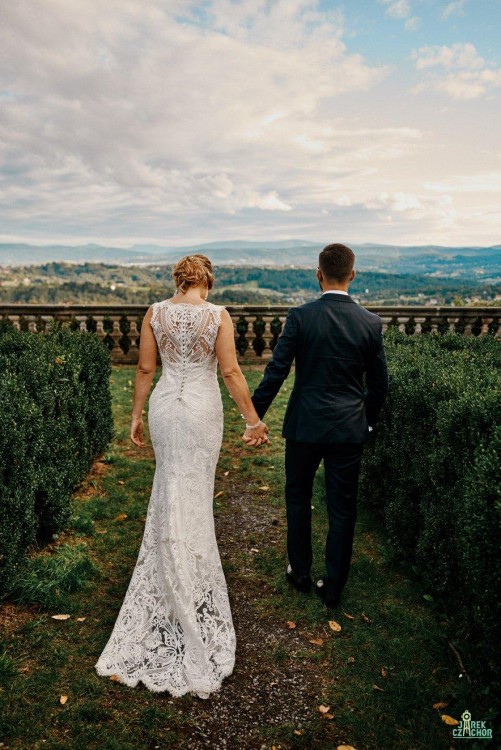 Przepiękna suknia Domu Mody Fulara & Żywczyk