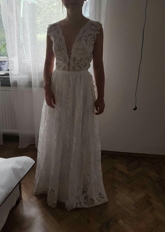 Sprzedam przepiękną suknię ślubną