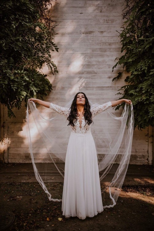 Suknia ślubna TO702NH ecru