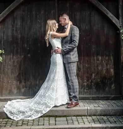 Suknia ślubna Naya Amy Love Bridal roz. 34/36 koronkowa tren