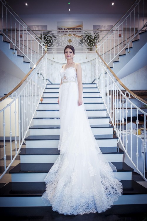 Sprzedam niepowtarzalną suknię ślubną Butterfly