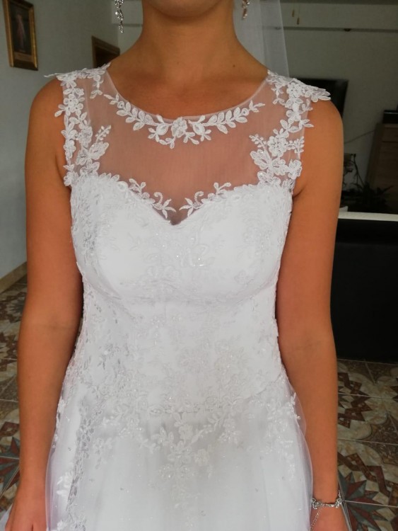 Suknia ślubna Princessa rozmiar 36-42 . Błyszcząca